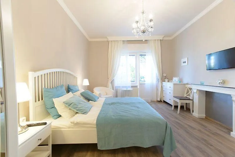 Vintage Panoramic Apartment Budapest